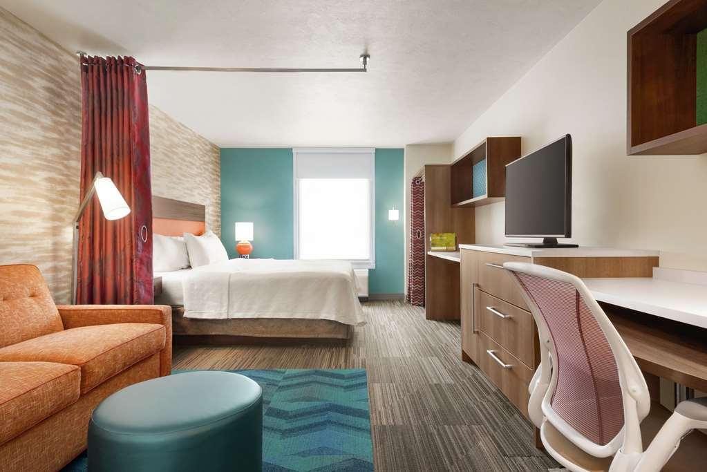 Home2 Suites By Hilton Carmel Indianapolis Стая снимка