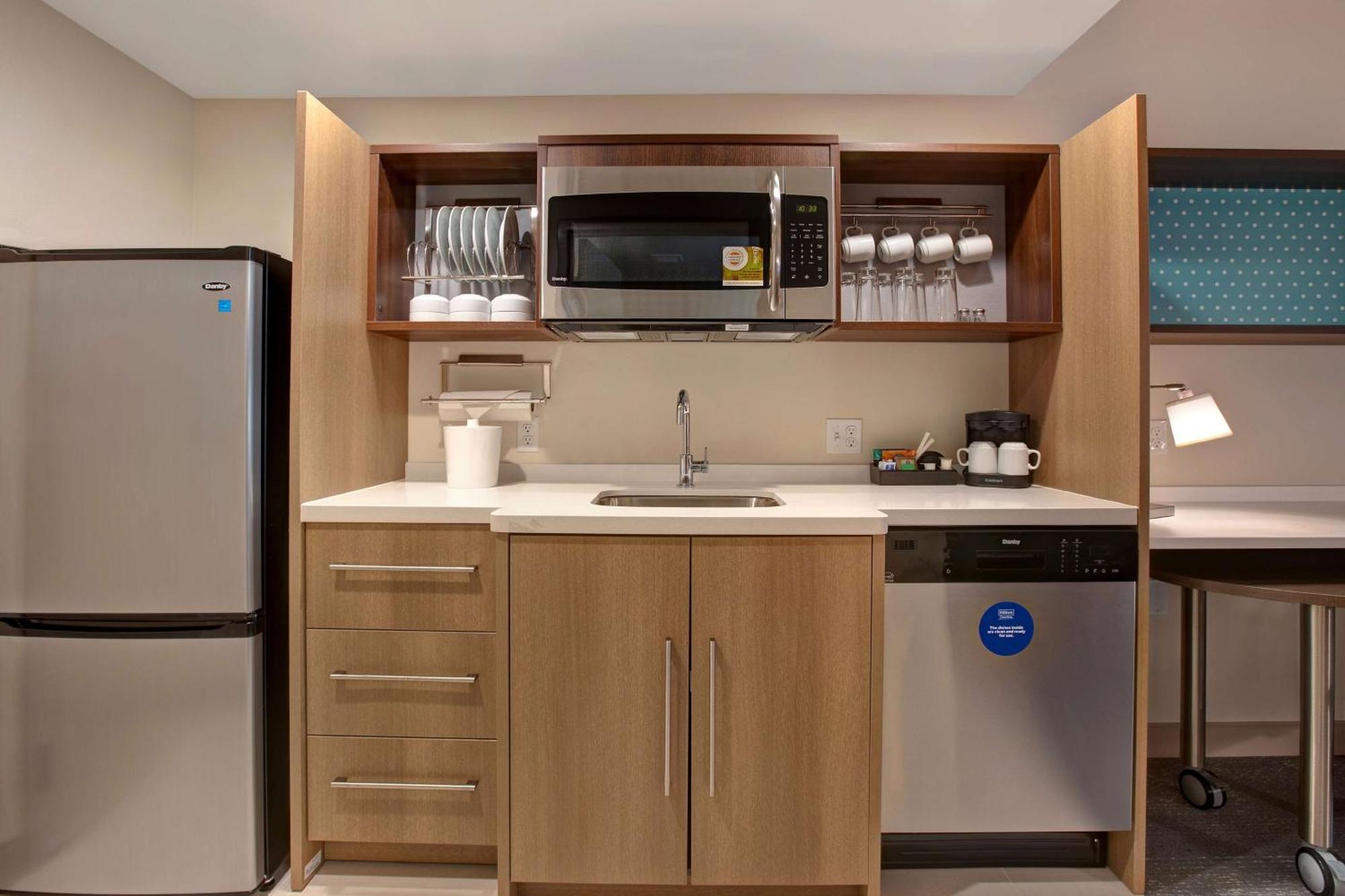 Home2 Suites By Hilton Carmel Indianapolis Екстериор снимка