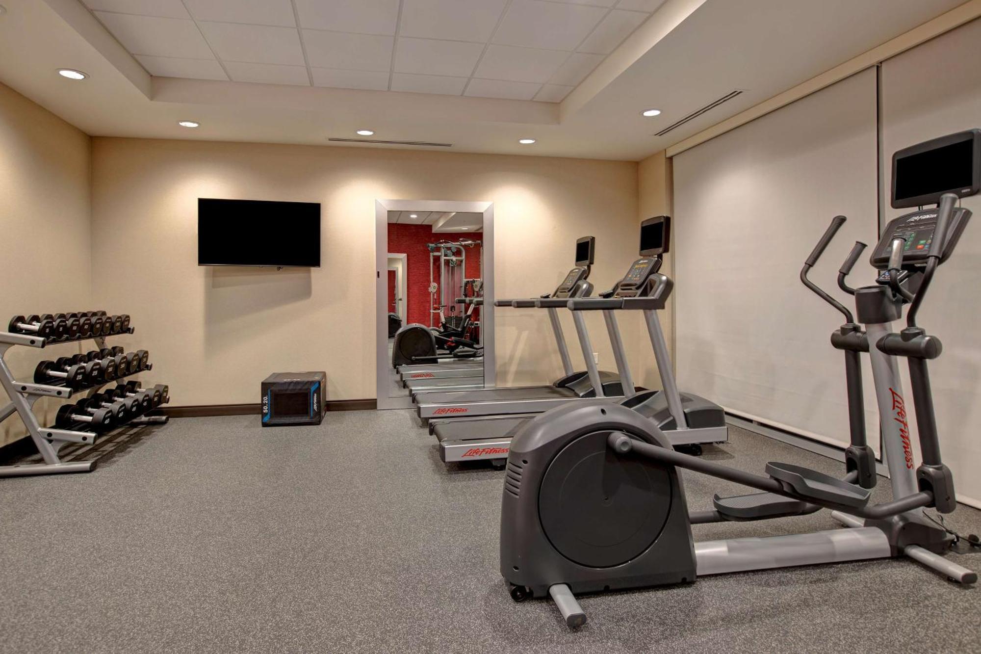 Home2 Suites By Hilton Carmel Indianapolis Екстериор снимка